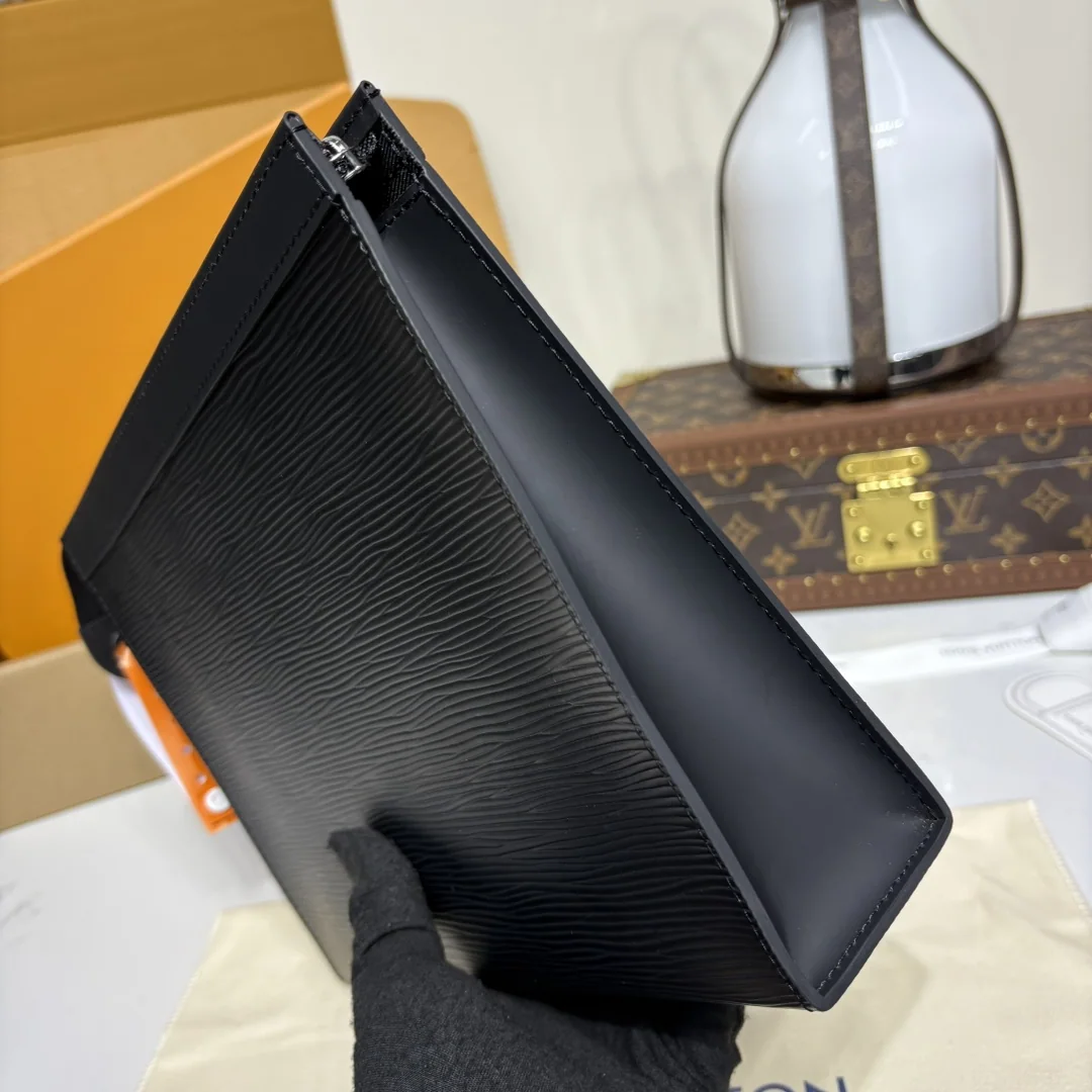 루이비통 포쉐트 보야주 클러치백 M81326 상세 이미지 5