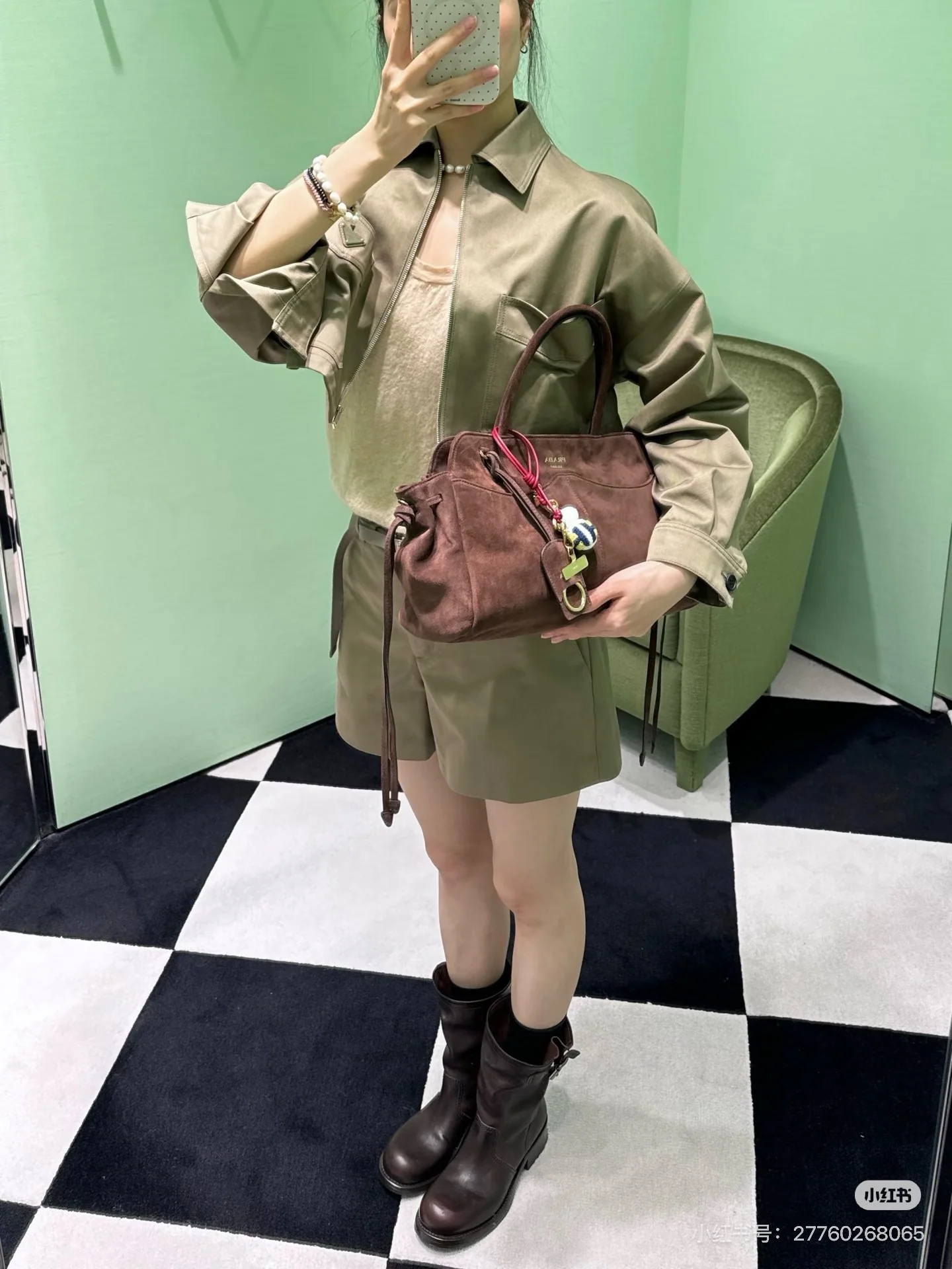 프라다 로고 장식 크롭 여성 자켓 상세 이미지 3