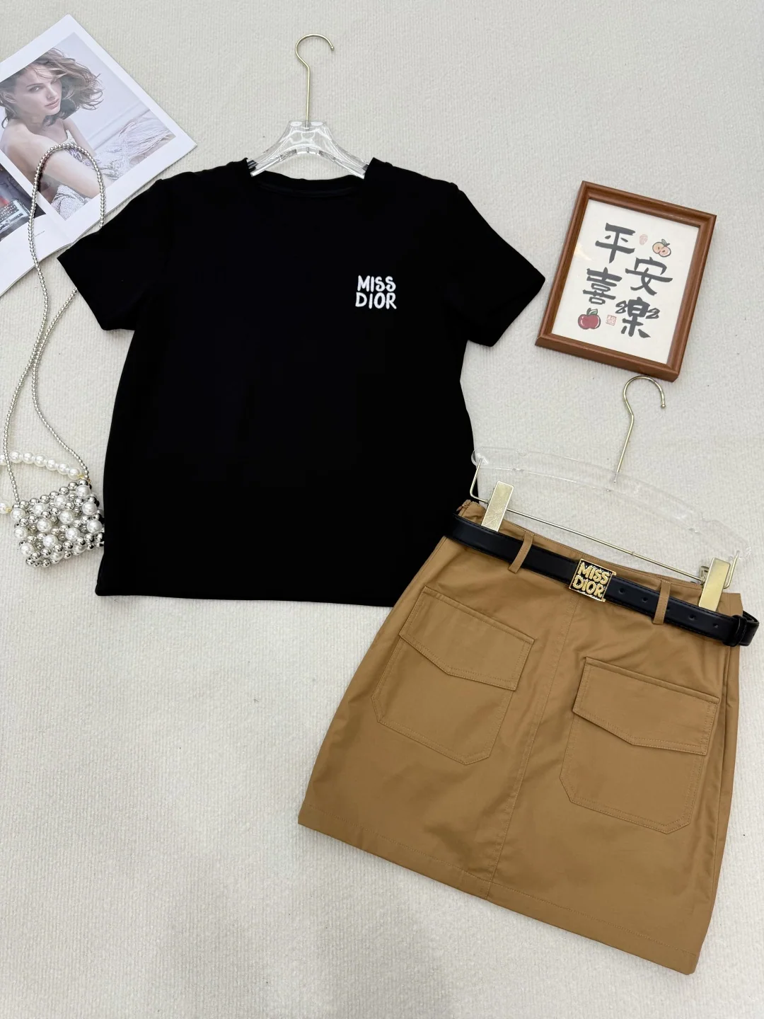 디올 라운드넥 여성 반팔 티셔츠 2026 SS 상세 이미지 3