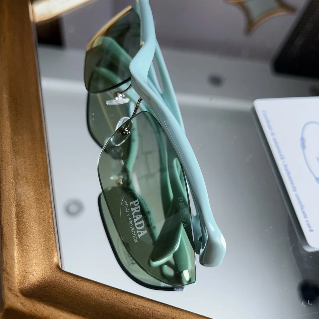 프라다 선글라스 74457 Prada Sunglasses 상세 이미지 6