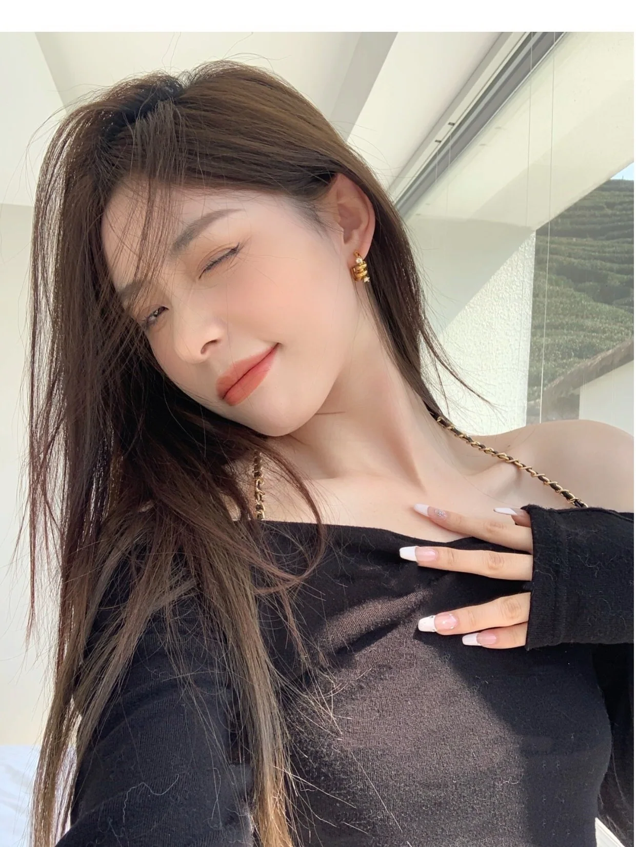 셀린느 2 다이아몬드 코일 귀걸이 상세 이미지 2