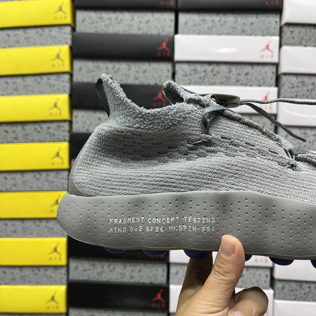 나이키 [WM] 마인드 002 플라이니트 IQ8504-001 201563 Nike Mind 002 Flyknit Fragment Particle 상세 이미지 2