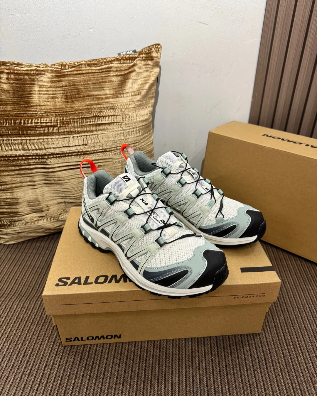 살로몬 XA PRO 3D 트레일 러닝화 상세 이미지 3