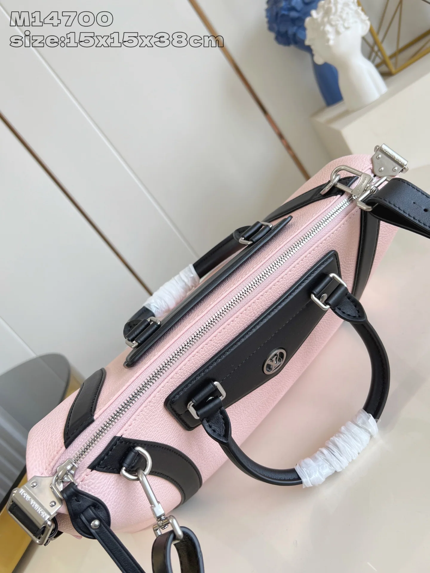 루이비통 LV 바이커 미디엄 핸드백 M14700 상세 이미지 6