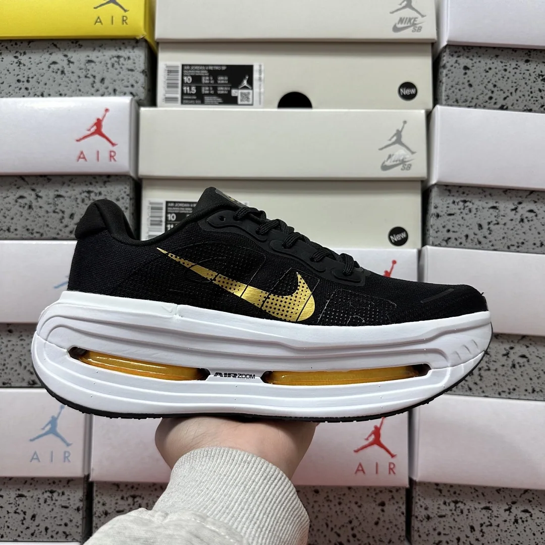 나이키 [5A] 보메로 프리미엄 블랙 골드 HQ2050-683 201627 Nike Vomero Premium 상세 이미지 4
