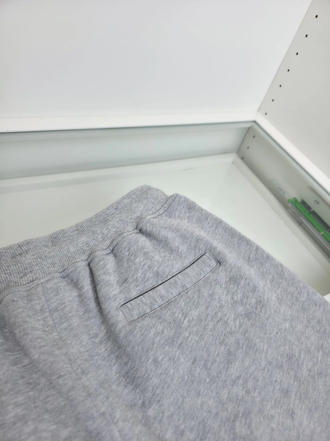 스톤아일랜드 미들 길이 남성 반바지 상세 이미지 8