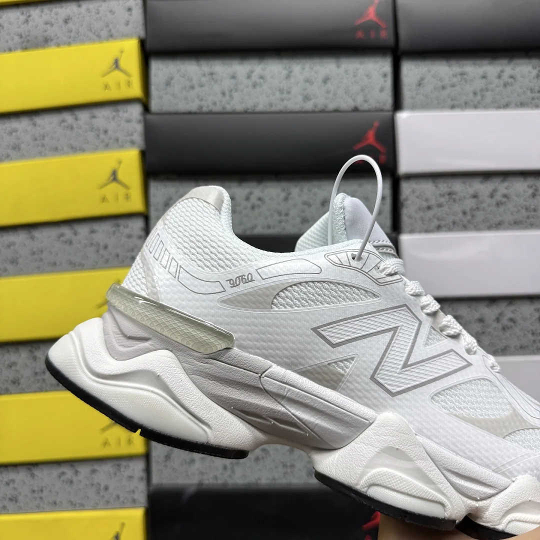 뉴발란스 [C] 9060 U90608PE 202246 New Balance 9060 상세 이미지 4