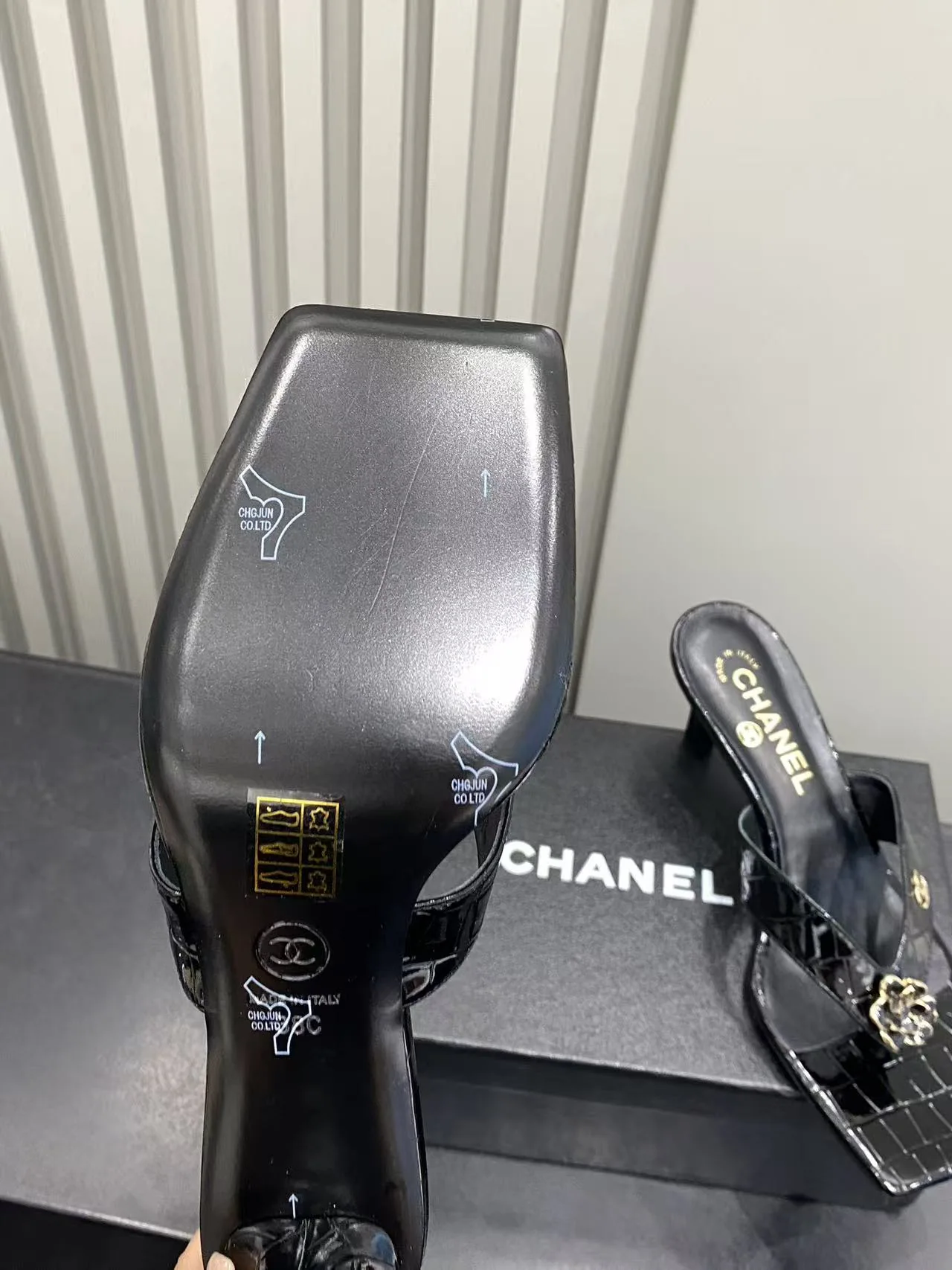 샤넬 카멜리아 스퀘어토 플립플랍 143720 Chanel 상세 이미지 9