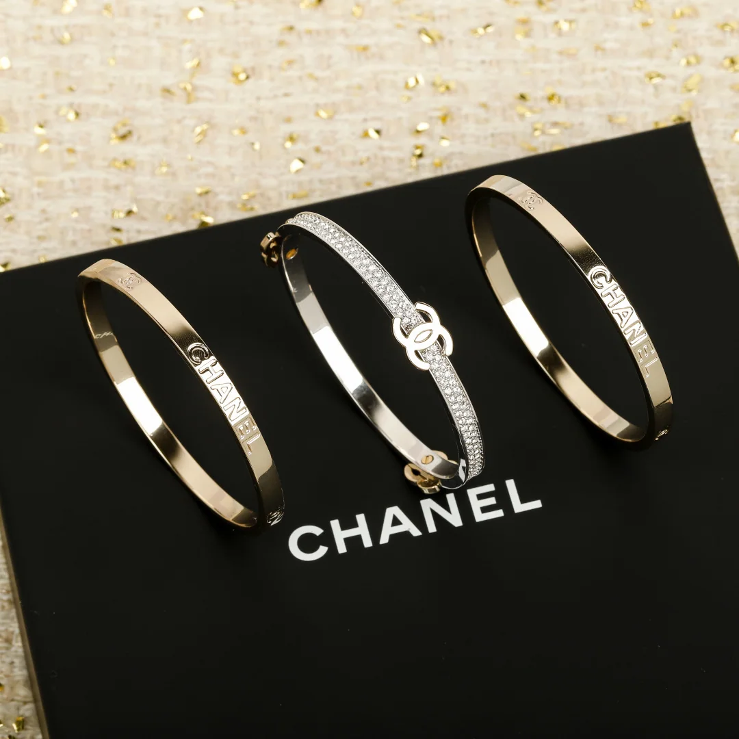 샤넬 3-in-1 뱅글 팔찌 세트 상세 이미지 1