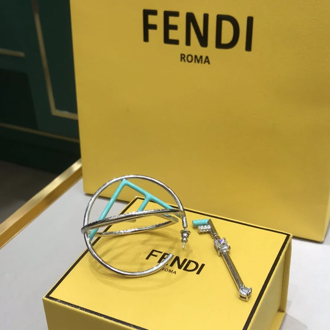 펜디 귀걸이 71429 Fendi Earrings 상세 이미지 1