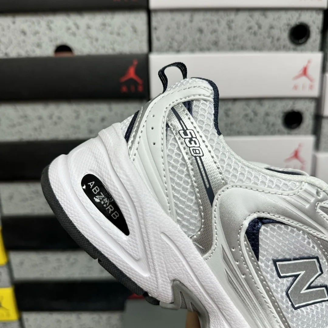 뉴발란스 [WZ] 530 MR530SG 202039 New Balance 530 White Silver Navy 상세 이미지 7