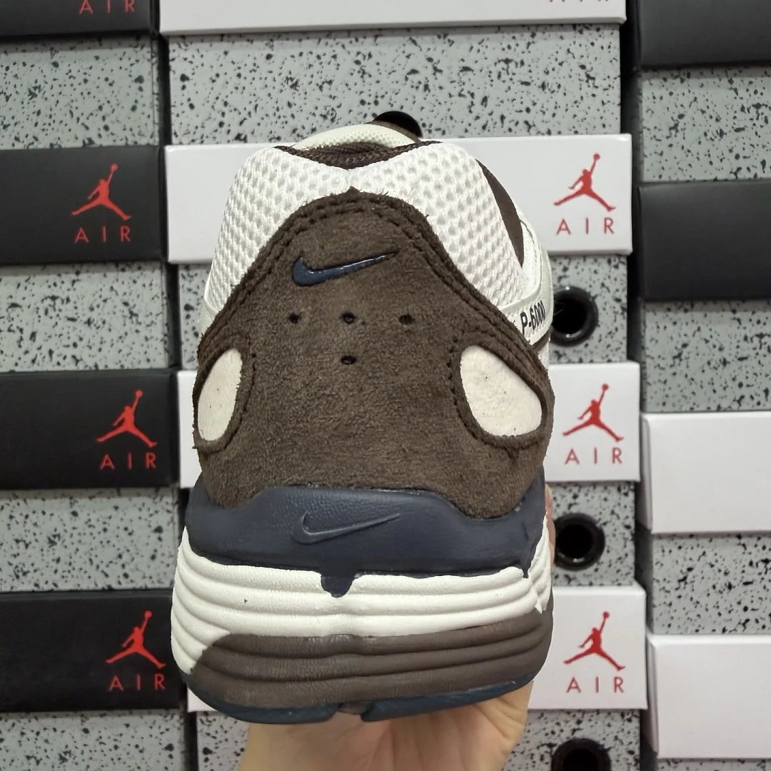 나이키 [CS] P 6000 팬텀 HV8972-001 201538 Nike P-6000 Phantom Baroque Brown Metallic 상세 이미지 5