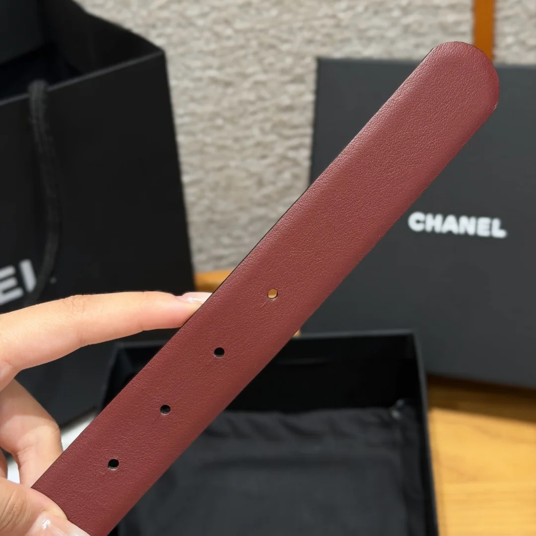샤넬 리버시블 카프스킨 버클 벨트 상세 이미지 9