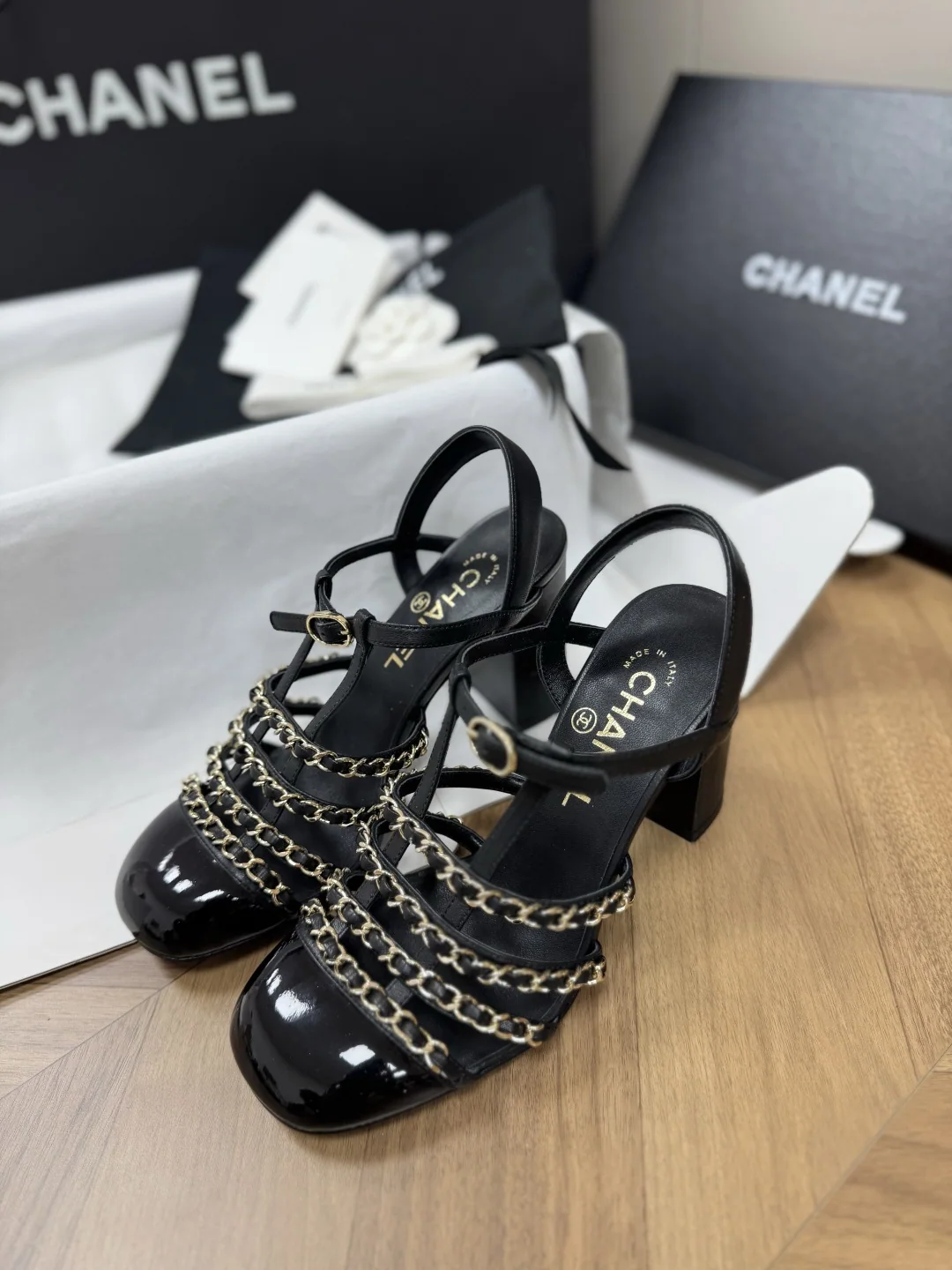 샤넬 크루즈 체인 장식 청키힐 샌들 상세 이미지 1