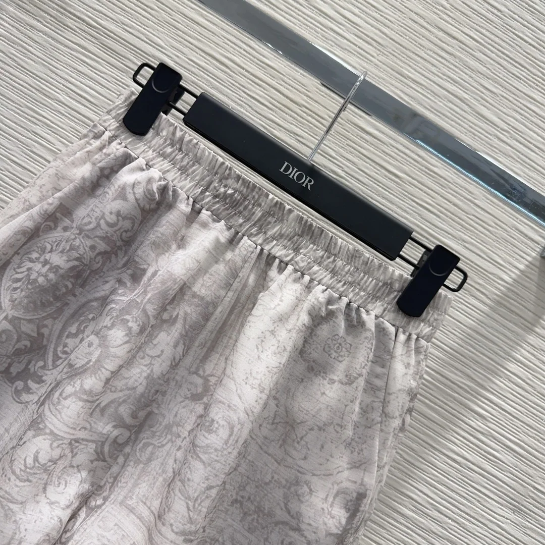 디올 여성 린넨 반바지 세트 상세 이미지 3