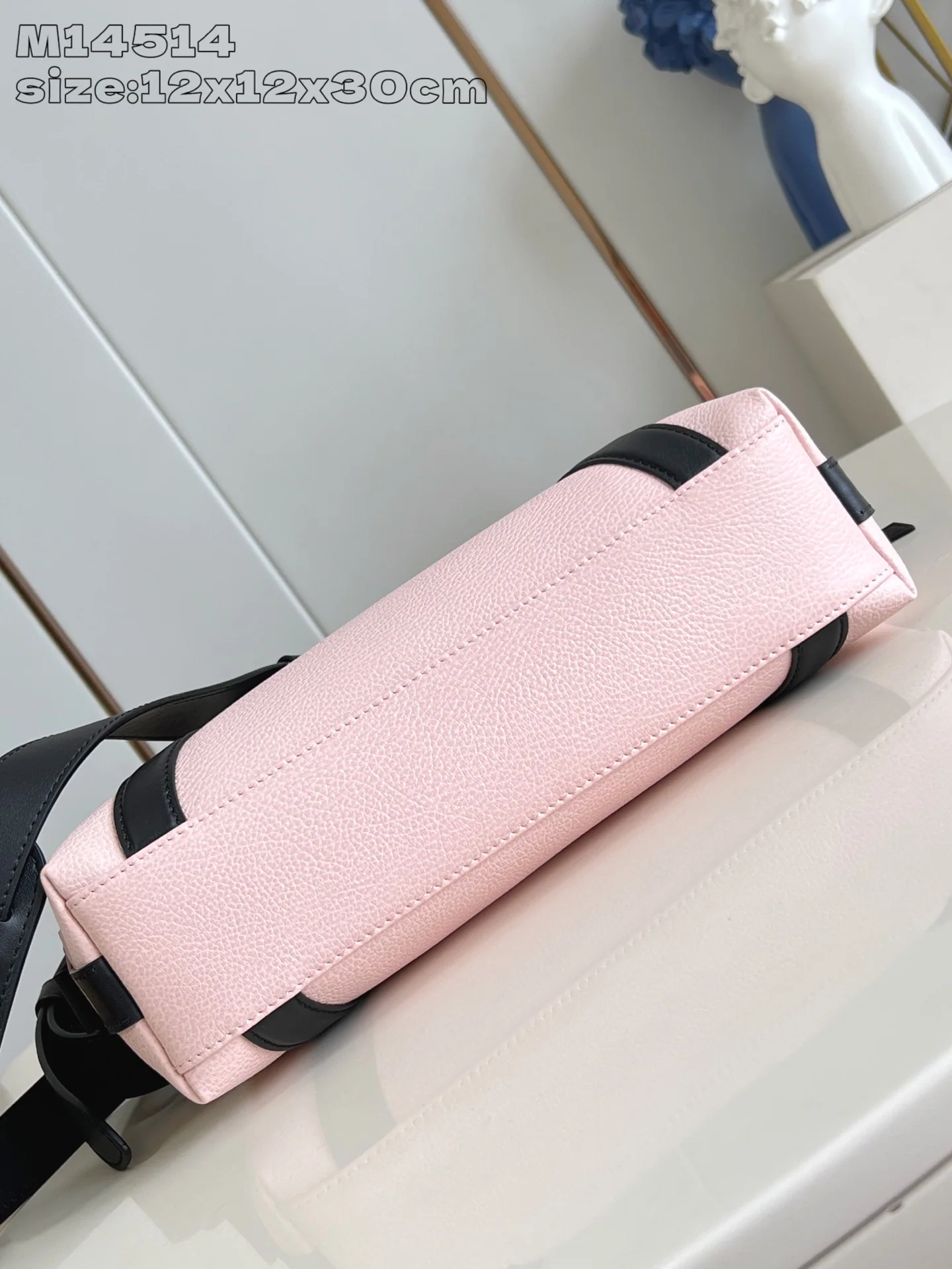 루이비통 LV 바이커 스몰 핸드백 M14514 상세 이미지 6