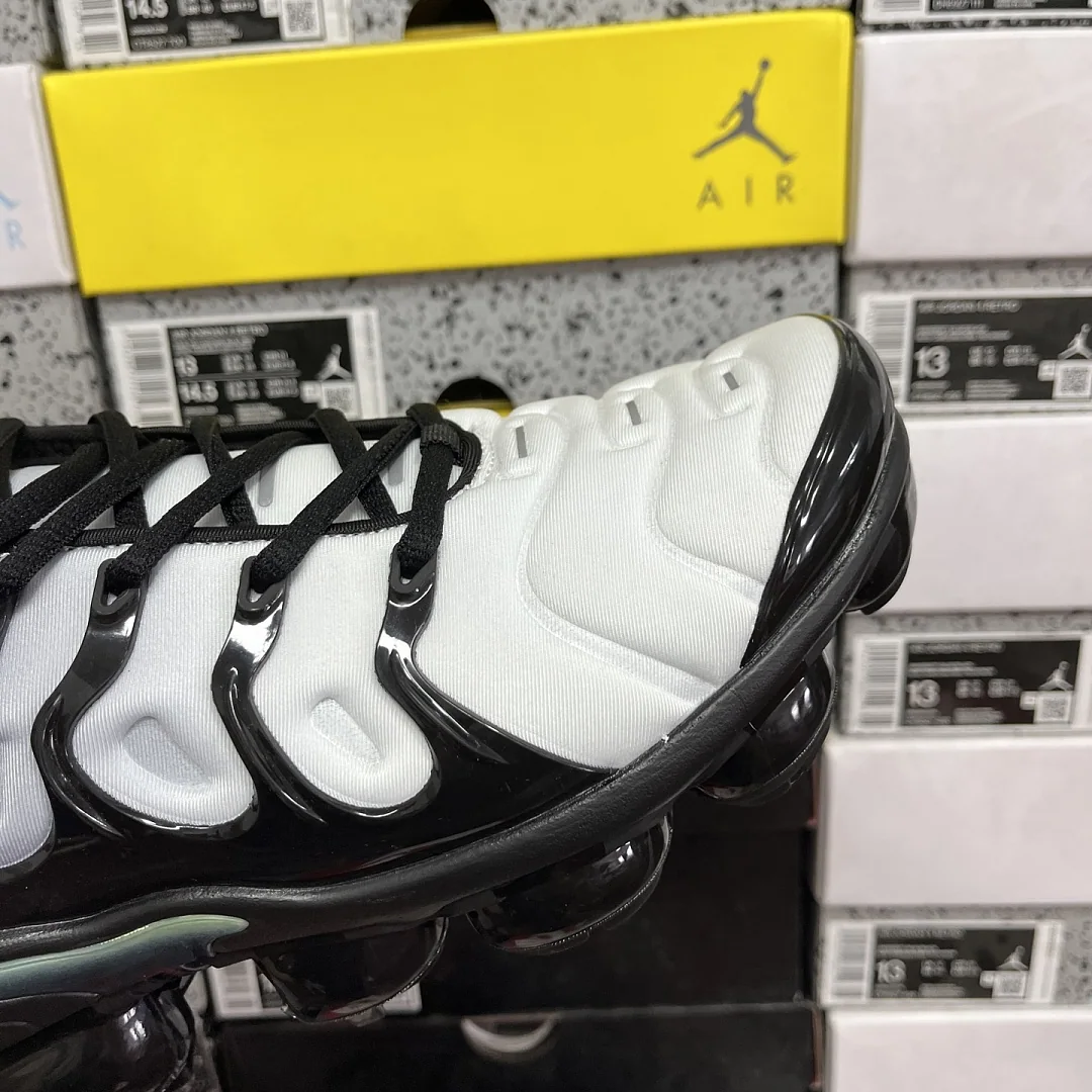 나이키 [OT] 에어 베이퍼맥스 플러스 924463-009 201593 Nike Air VaporMax Plus Black Volt 상세 이미지 5
