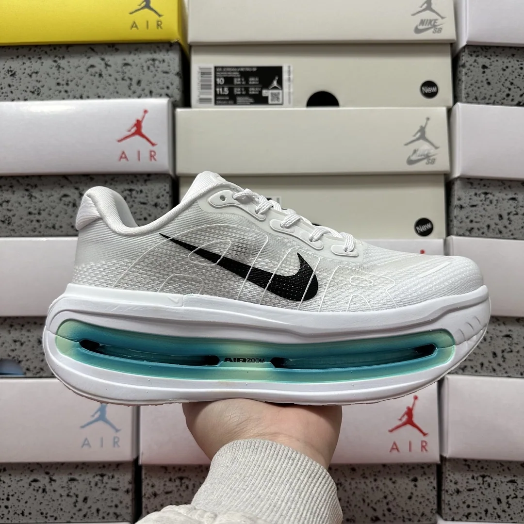 나이키 [5A] 보메로 프리미엄 화이트 블루 HQ2050-836 201640 Nike Vomero Premium 상세 이미지 2