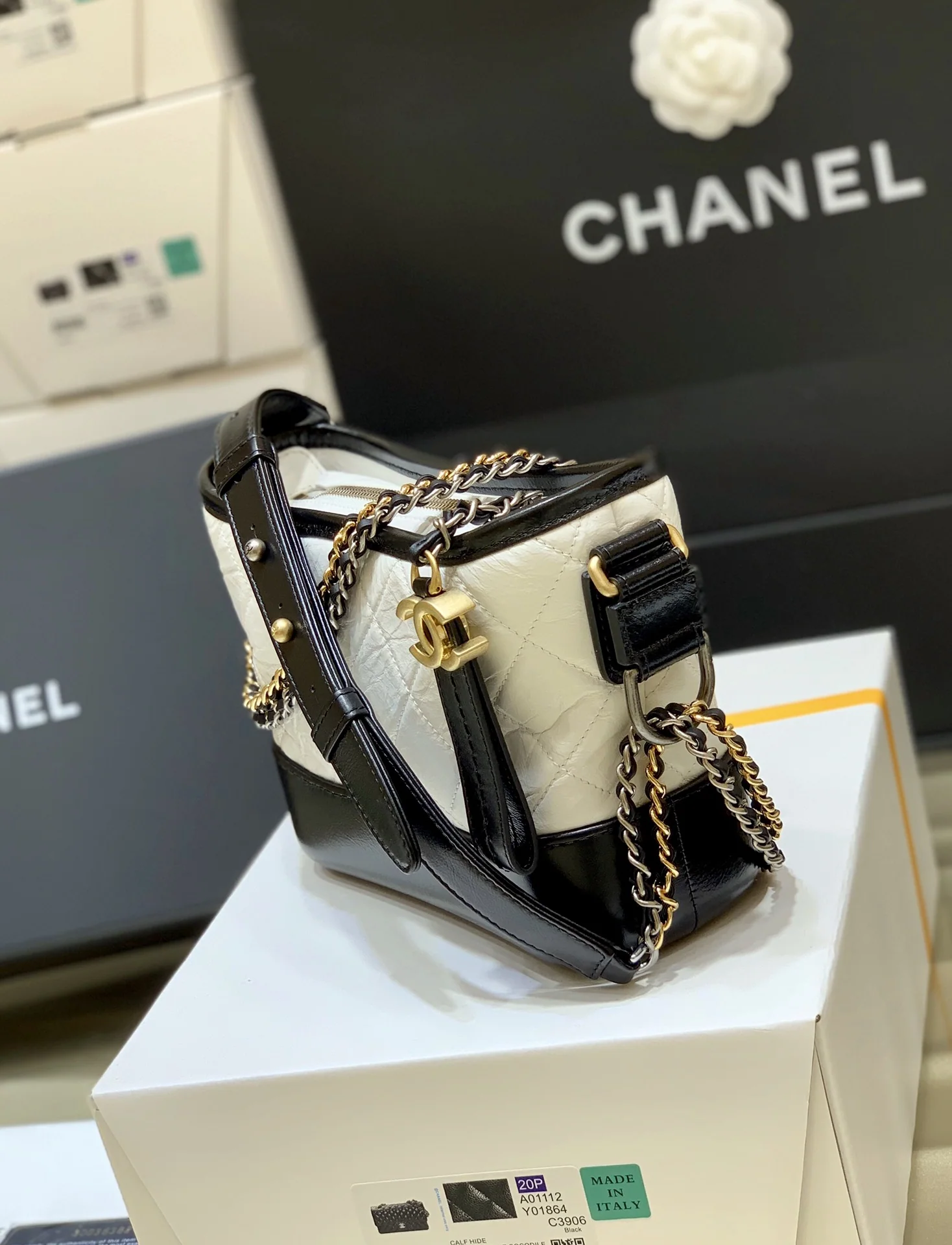 샤넬 가브리엘 호보백 A91810 상세 이미지 4