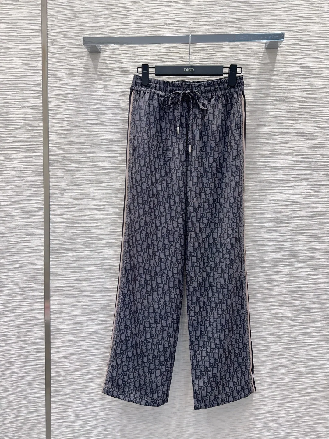 디올 2026 SS 여성 바지 91941 Dior Pants 상세 이미지 1