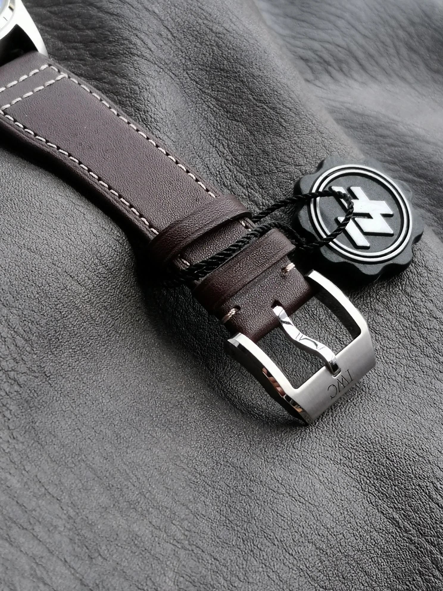 IWC 파일럿 그린 다이얼 자동 시계 IW328205 상세 이미지 7