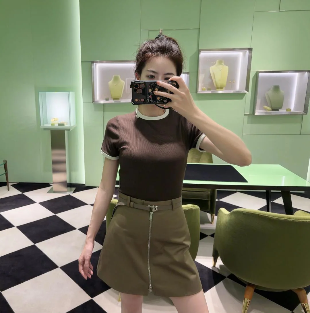 프라다 여성 반팔 티셔츠 상세 이미지 7