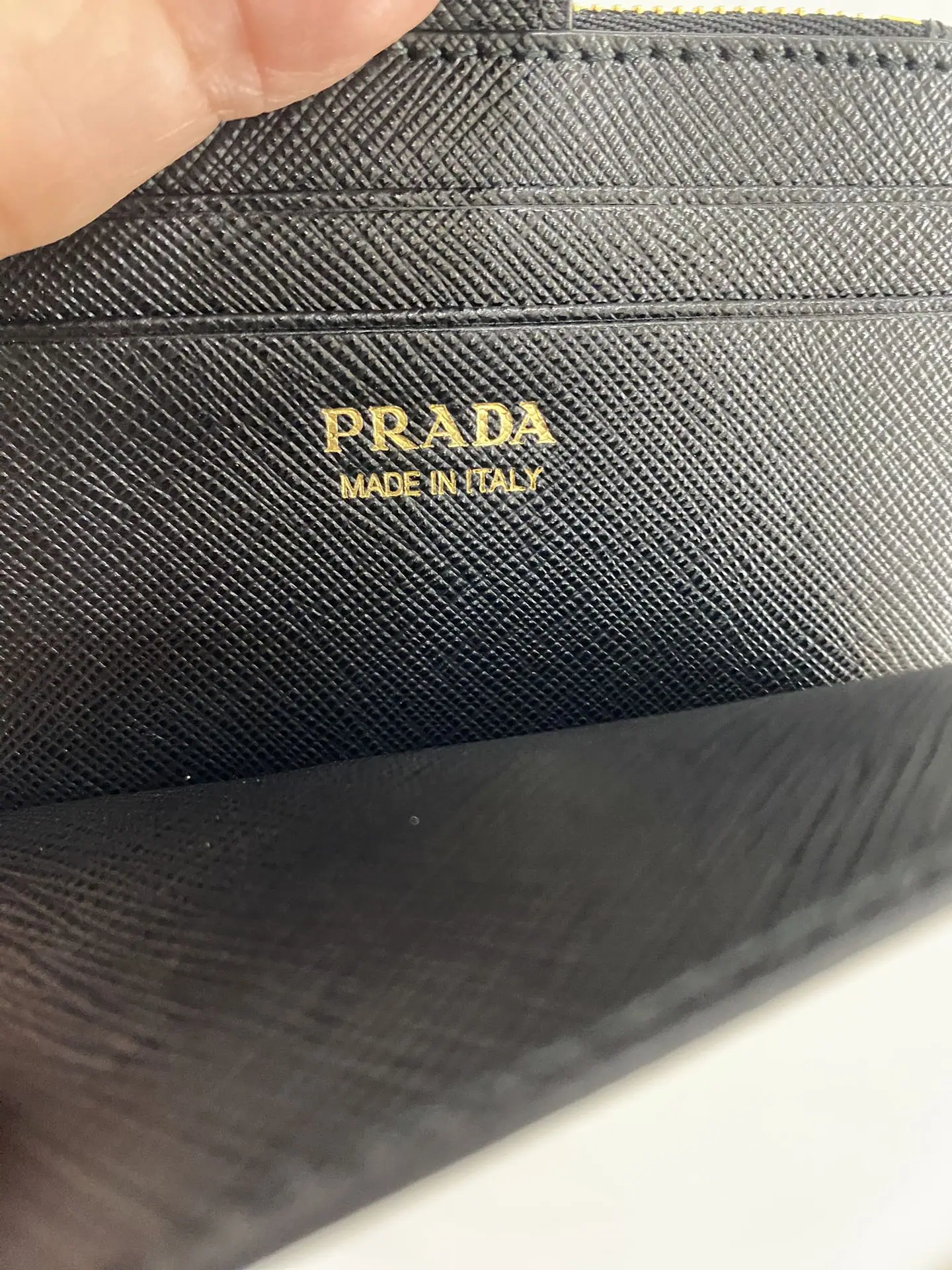 프라다 카드홀더 지갑 상세 이미지 5