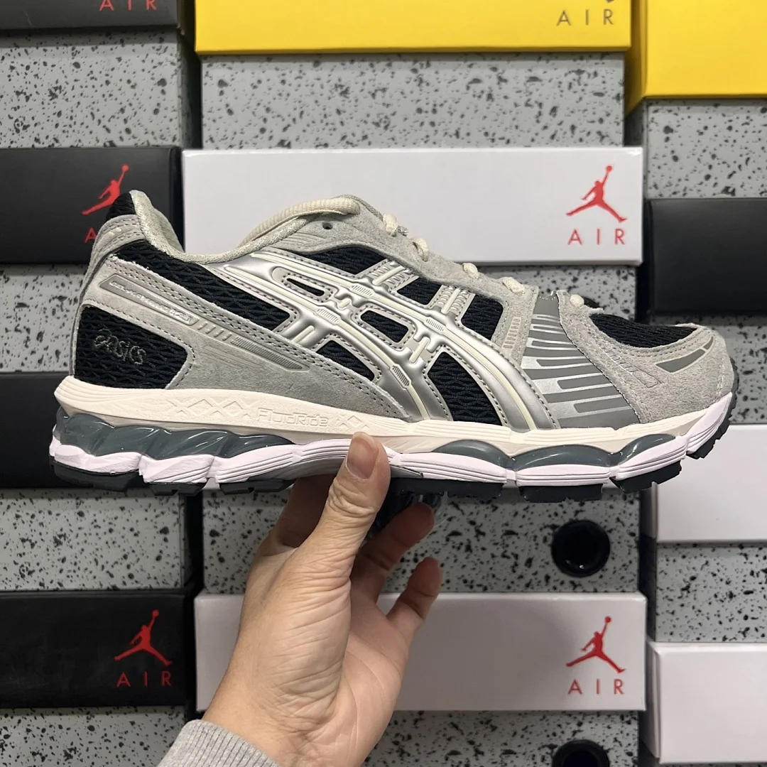 아식스 [ZC] 젤 카야노 12.1 1203A846-020 200318 Asics Gel-Kayano 12.1 Kith Peat Cream 상세 이미지 9