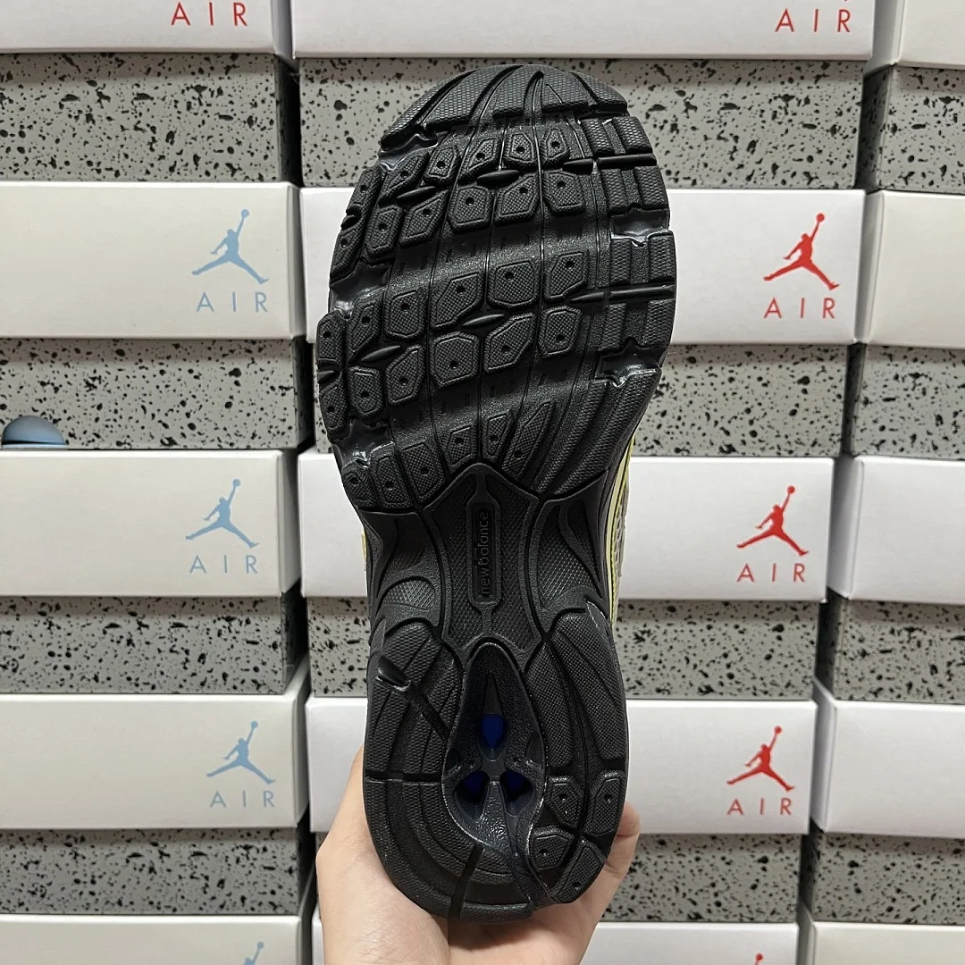 뉴발란스 [XY] 740v2 U740FR2 202066 New Balance 740v2 Sea Salt Phantom 상세 이미지 3