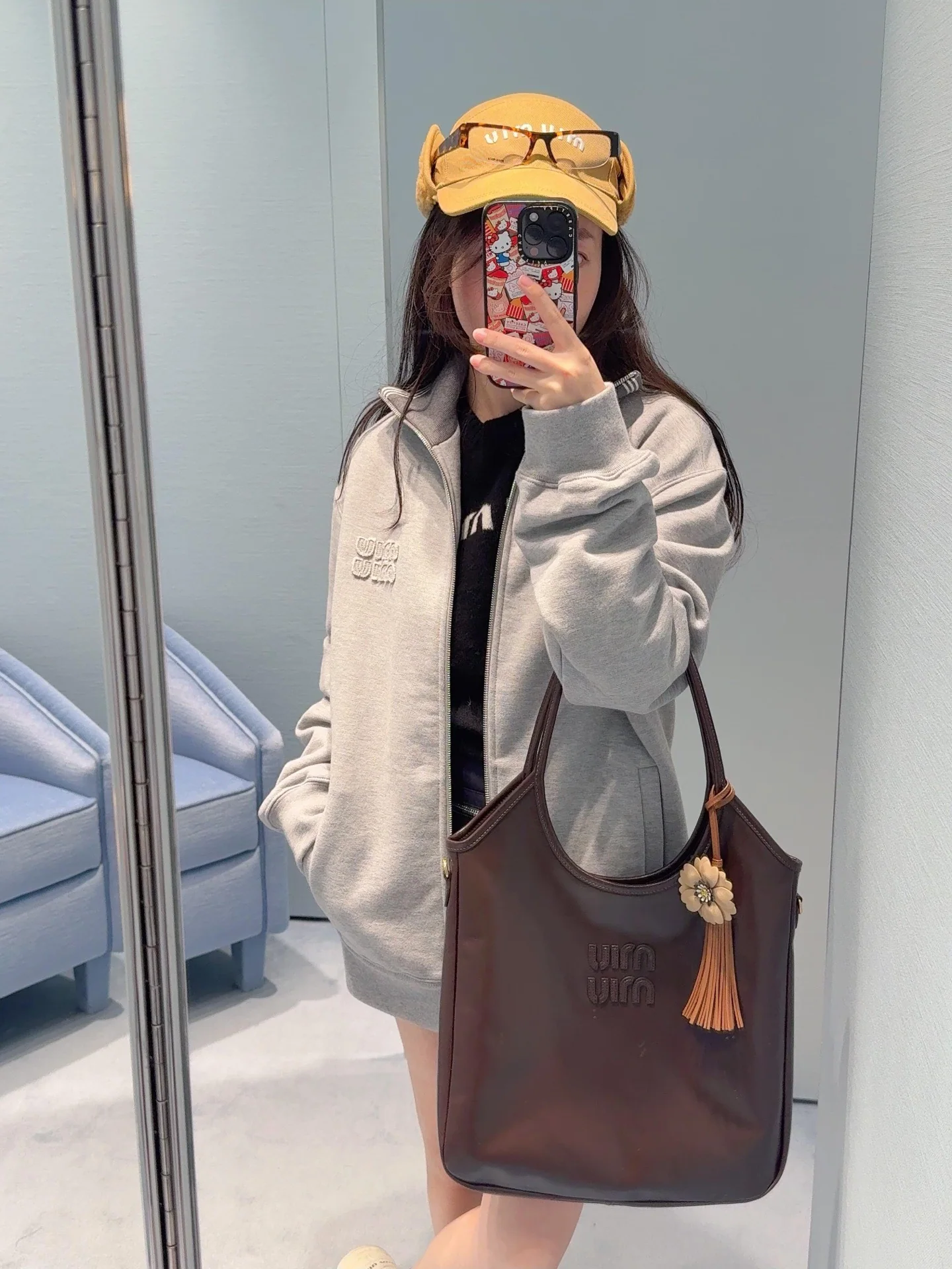 미우미우 레터 자수 캐주얼 풀집업 여성 자켓 26 SS 상세 이미지 7