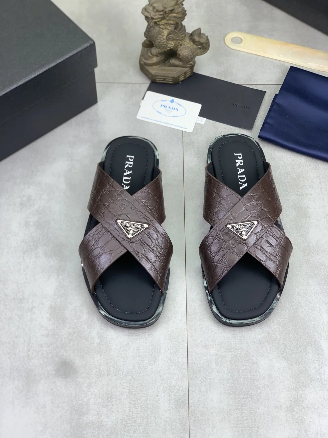 프라다 콤비네이션 솔 캐주얼 슬리퍼 상세 이미지 2