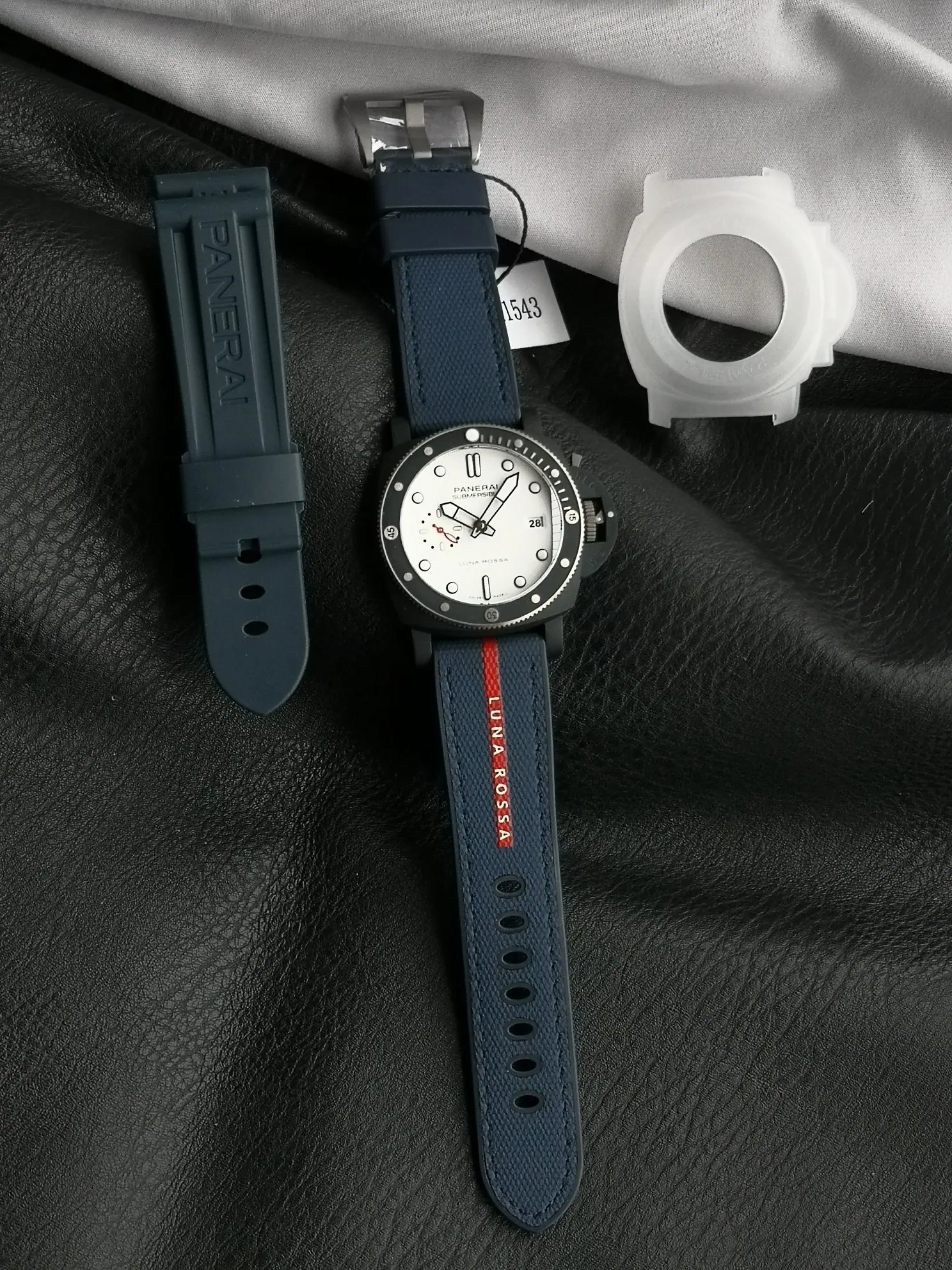 파네라이 서브머시블 PAM1543 블루 다이얼 한정판 자동 VS 공장 레플리카 43861 Panerai