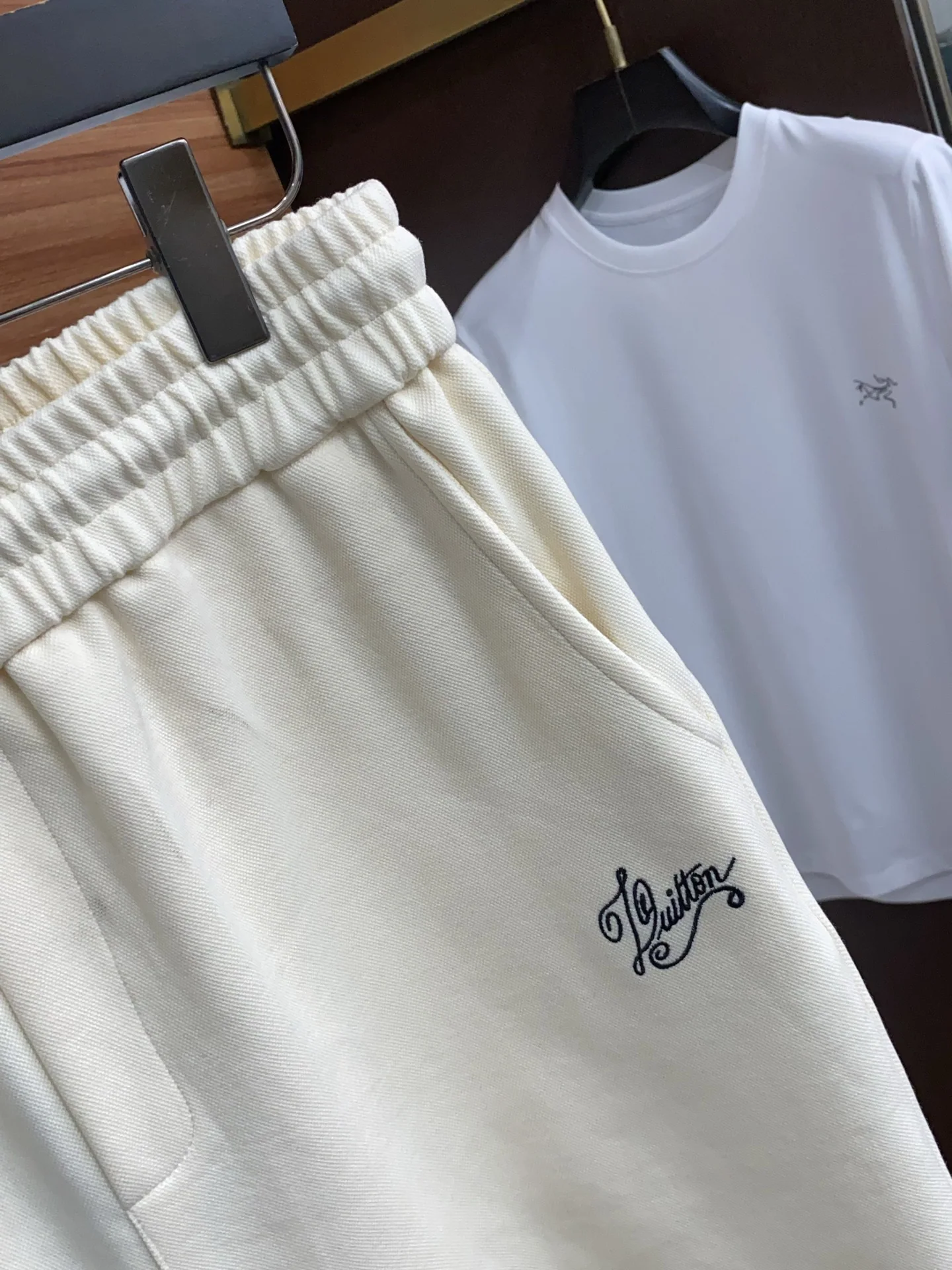 루이비통 남성 반바지 68905 Louis Vuitton Shorts 상세 이미지 3