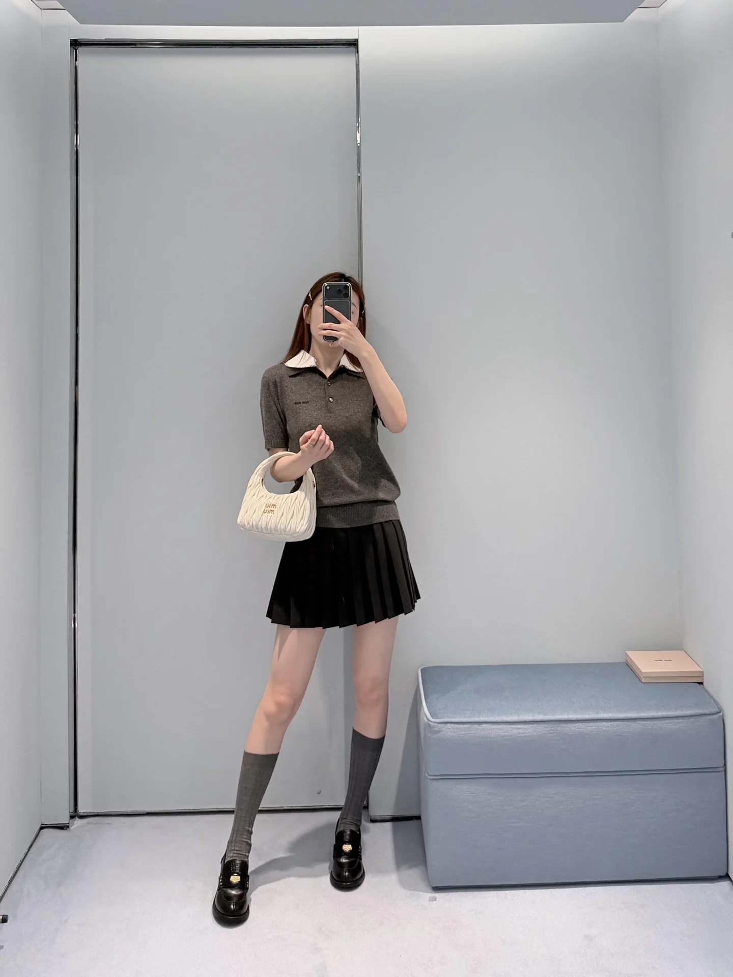 미우미우 컬러 블록 캐시미어 반팔 폴로셔츠 26 SS 상세 이미지 2