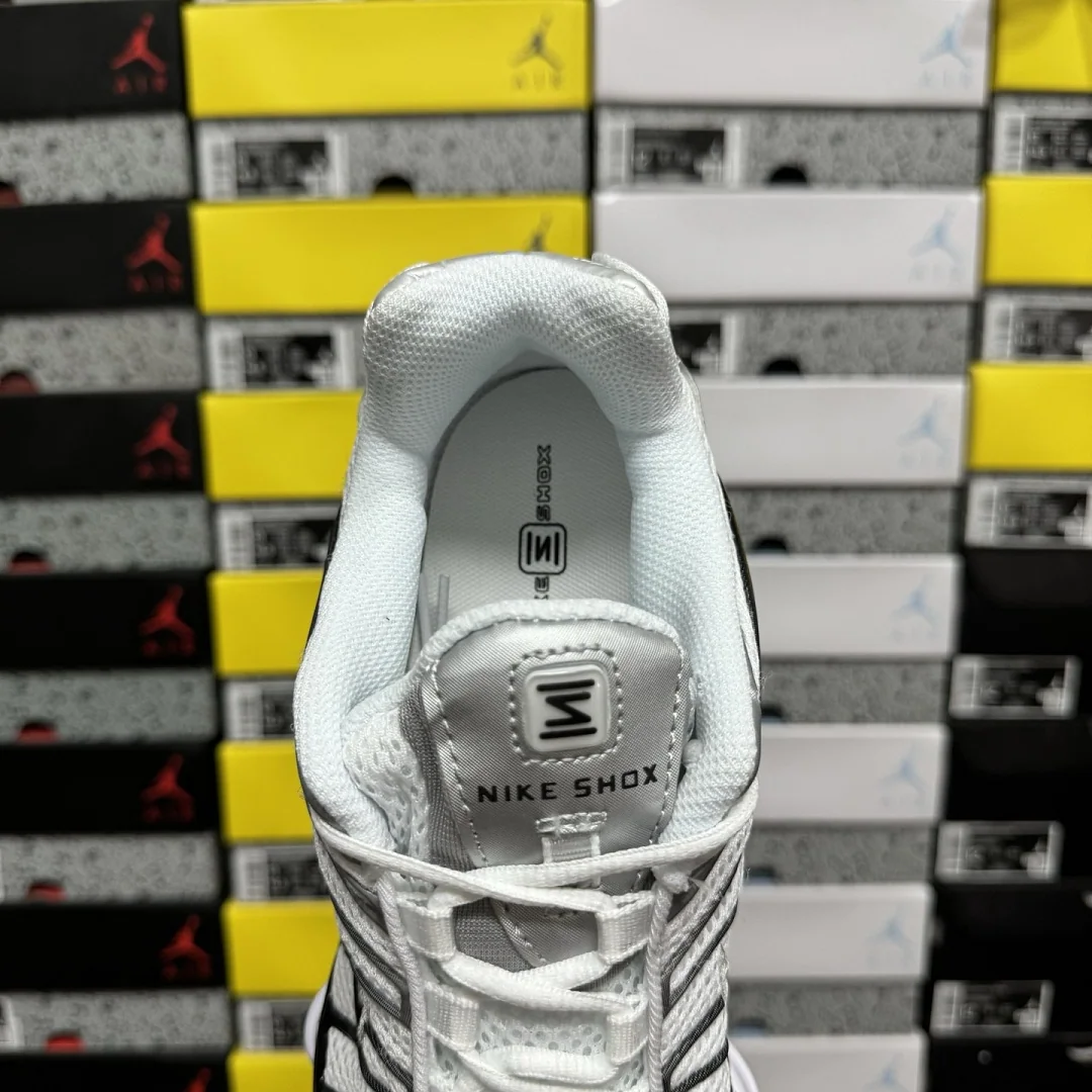 나이키 [BD] 샥스 TL 블랙 화이트 AR3566-002 201884 Nike Shox TL 상세 이미지 7