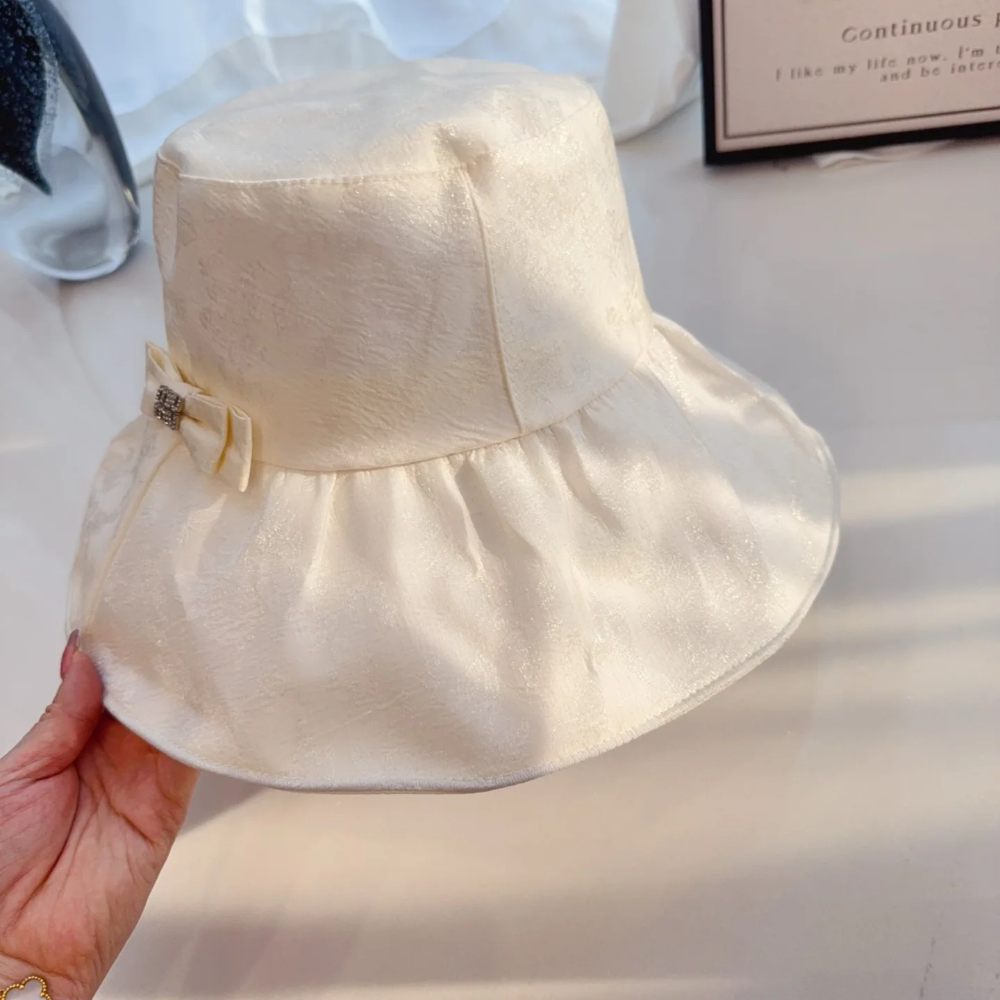 미우미우 모자 81255 Miu Miu Cap 상세 이미지 7