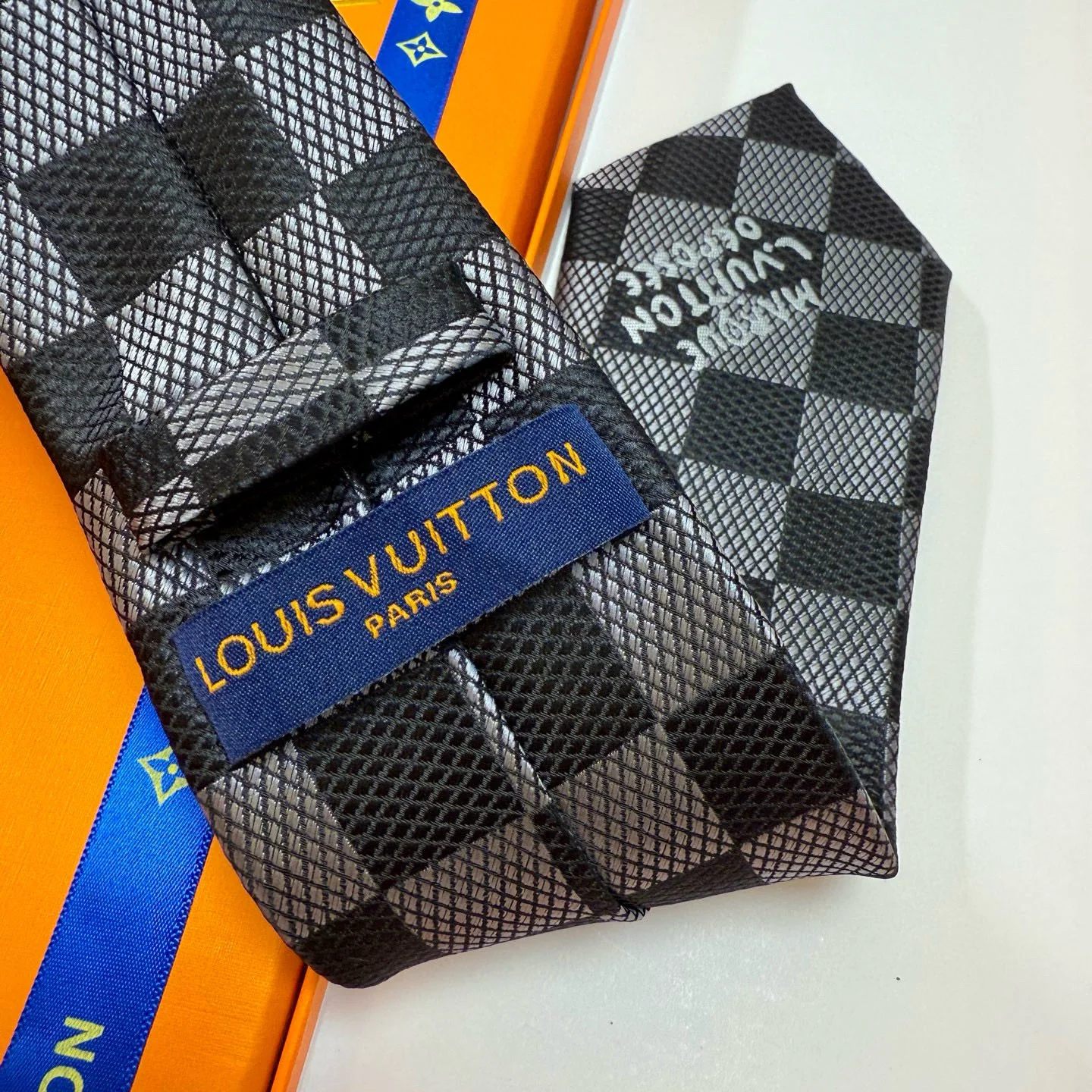 루이비통 넥타이 90083 Louis Vuitton Accessories 상세 이미지 8