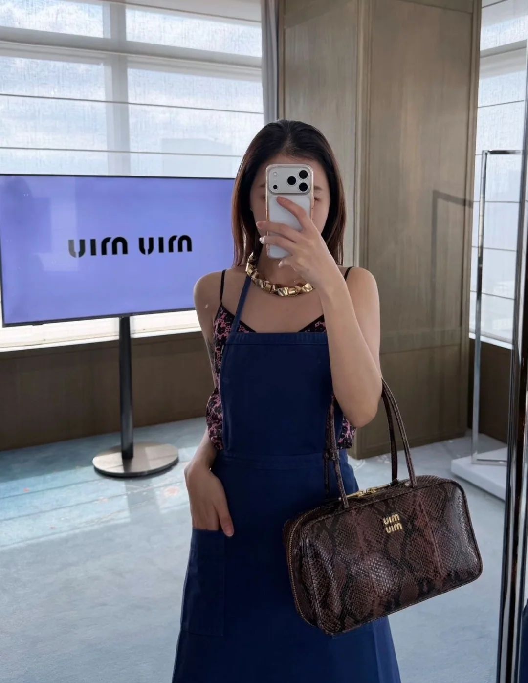 미우미우 데님 앞치마 원피스 상세 이미지 9