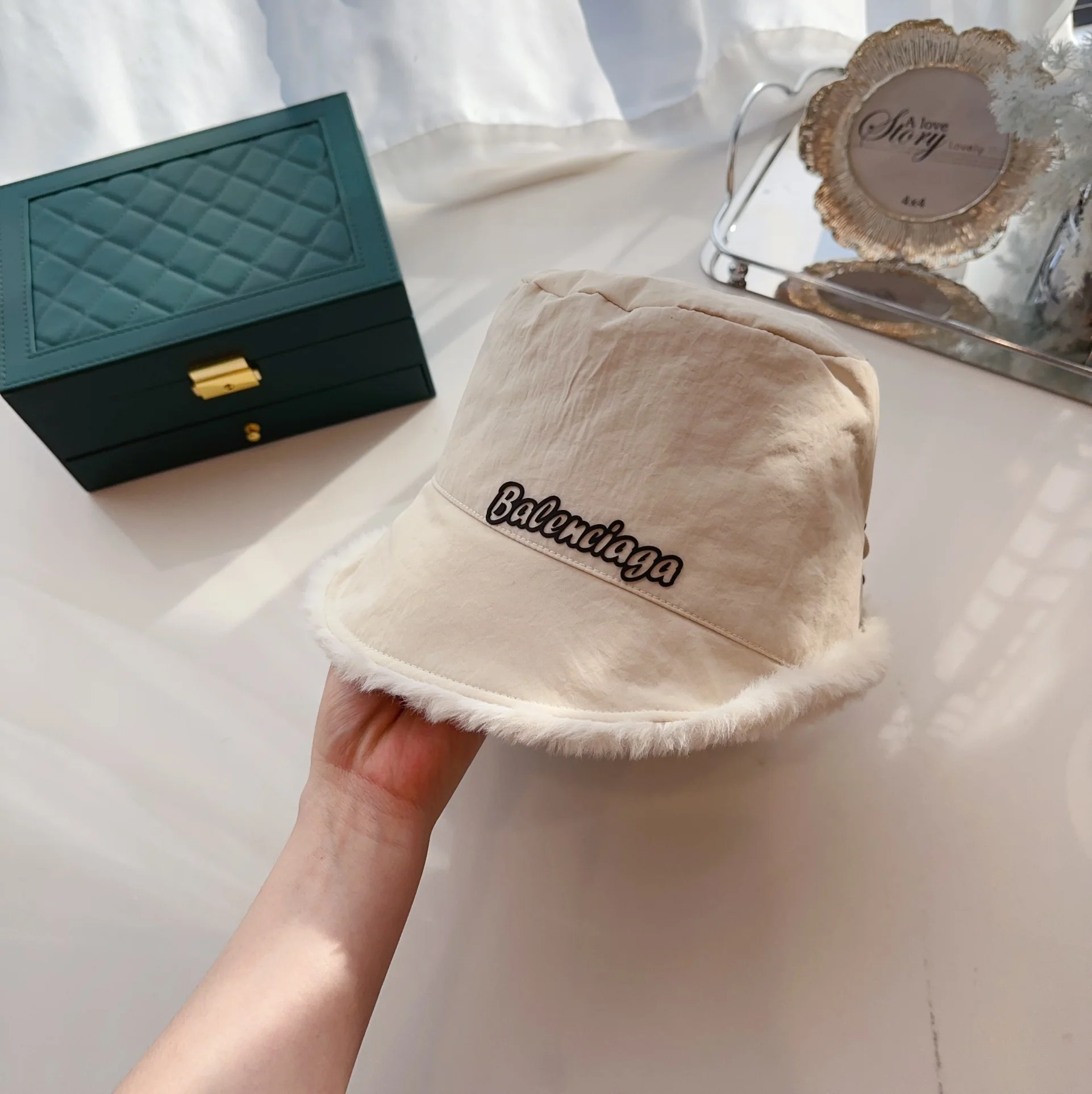 발렌시아가 모자 81830 Balenciaga Cap 상세 이미지 8