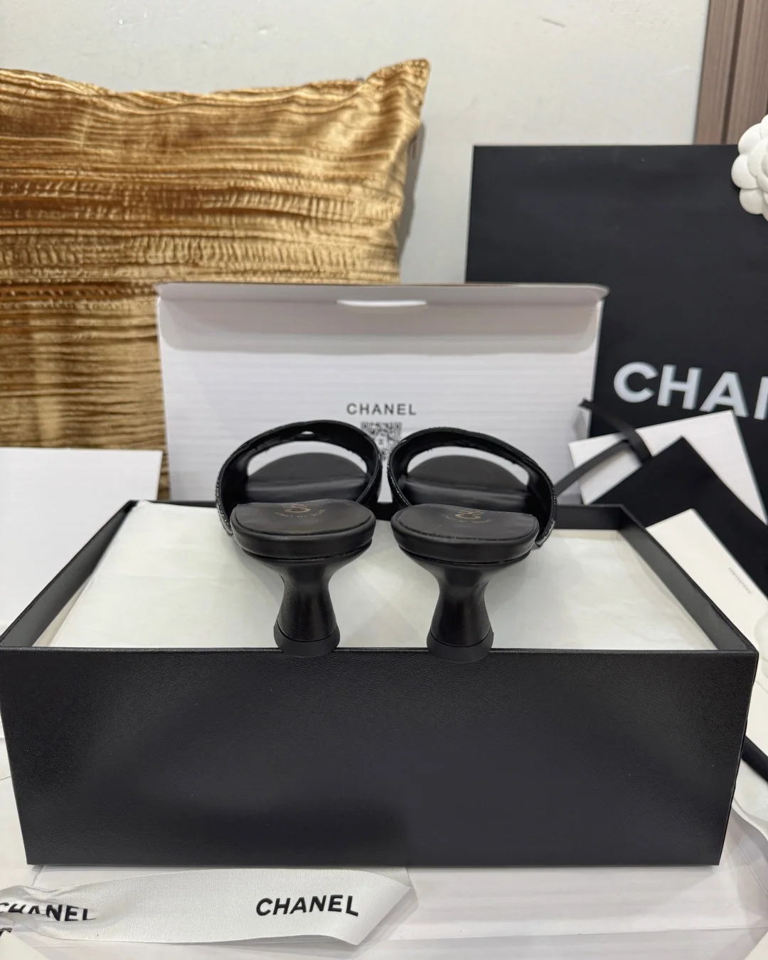 샤넬 더블 C 키튼힐 샌달 상세 이미지 8