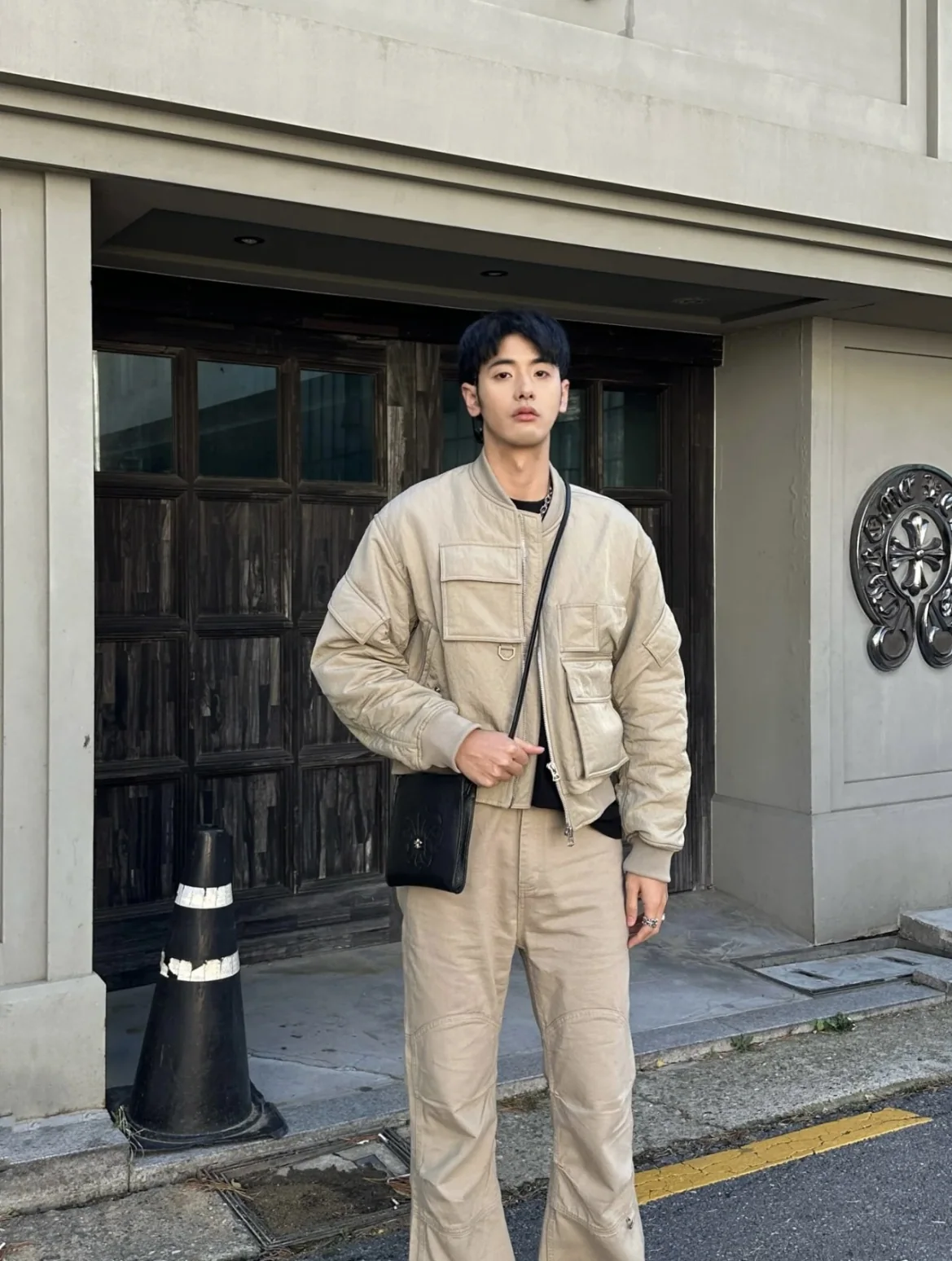 크롬하츠 스퀘어 포켓 925 실버 크로스바디 가방 상세 이미지 7