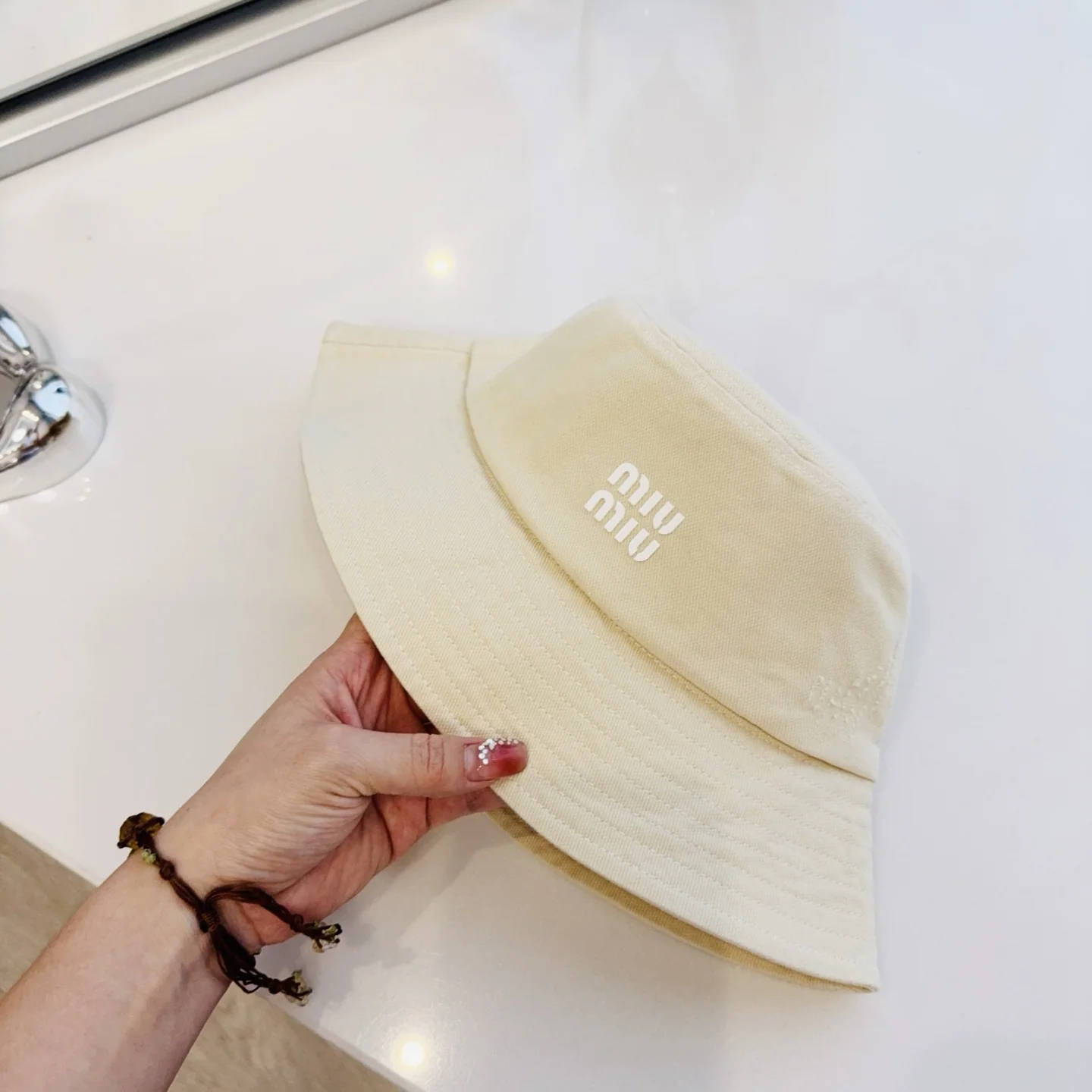 미우미우 모자 81303 Miu Miu Cap 상세 이미지 9