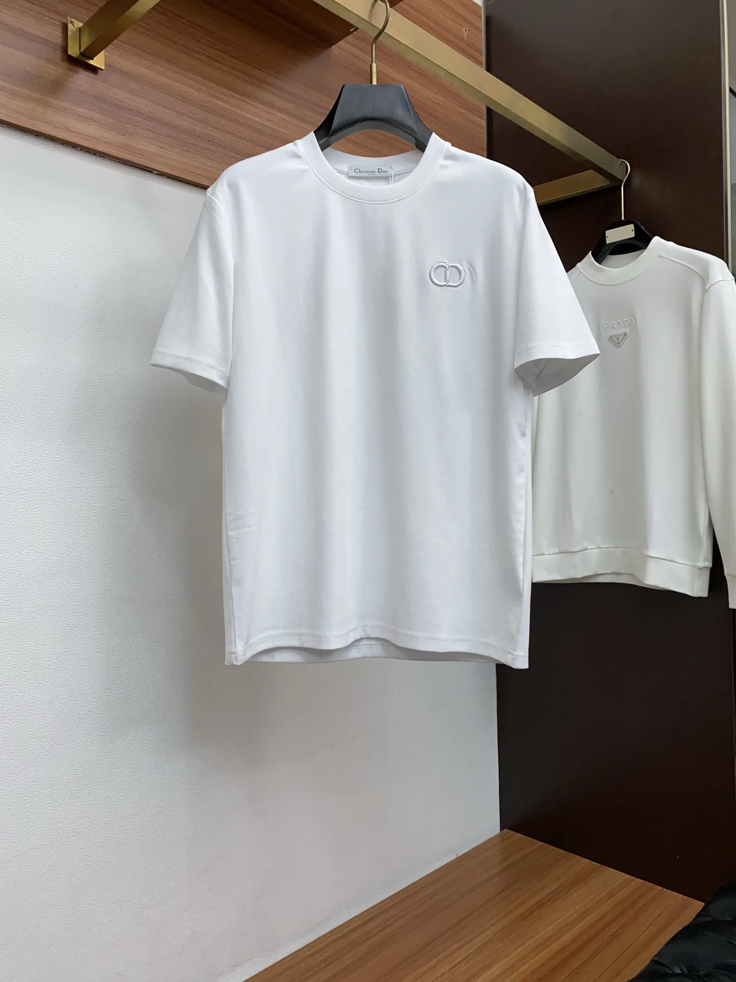 디올 남성 코튼 크루넥 반팔 티셔츠 상세 이미지 1