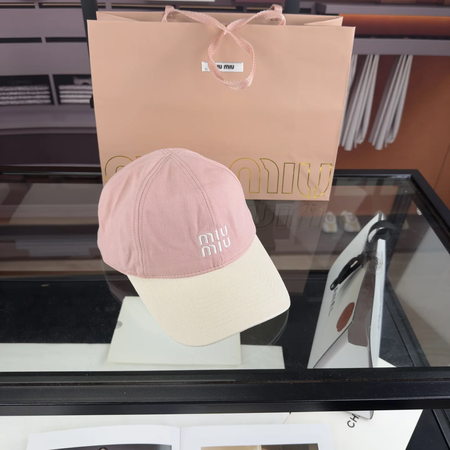 미우미우 컬러 블록 야구모자 상세 이미지 5