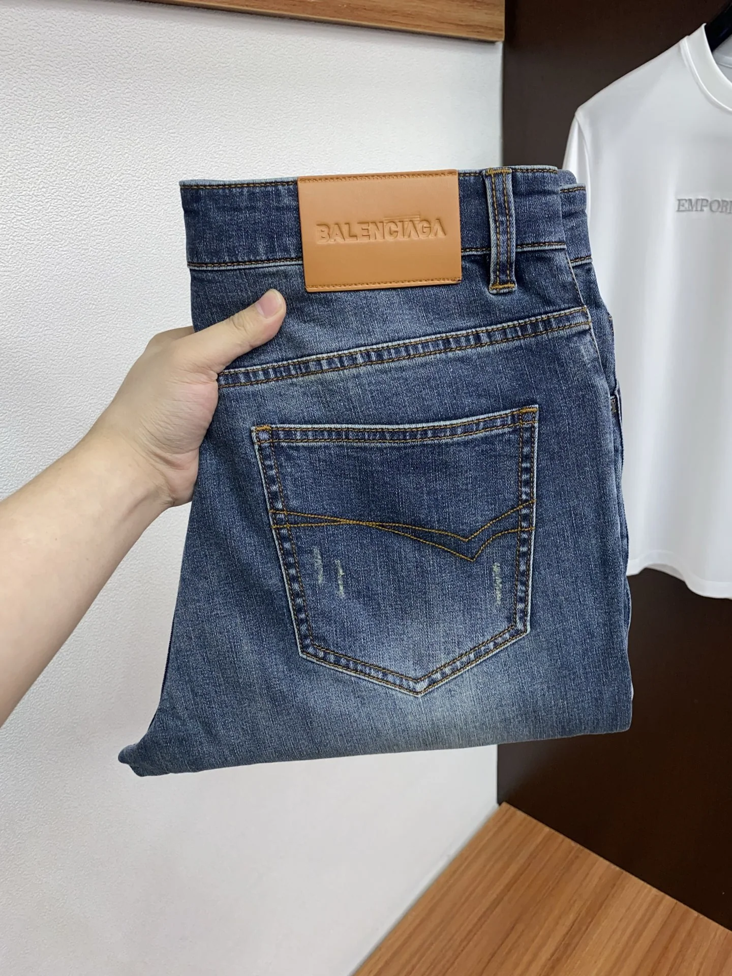 발렌시아가 남성 데님 청바지 상세 이미지 1