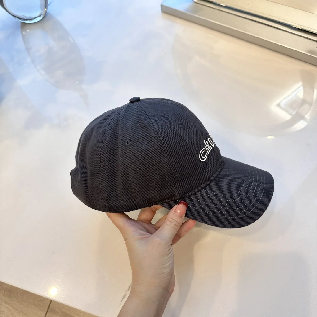 셀린느 와이드 페이스 야구모자 상세 이미지 3
