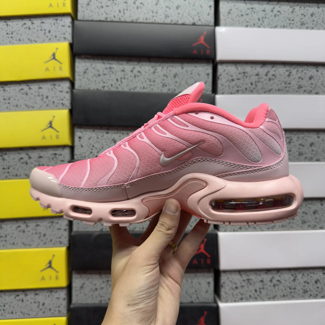 나이키 [BD] 에어 맥스 플러스 FV0393-001 201847 Nike Air Max Plus 상세 이미지 9