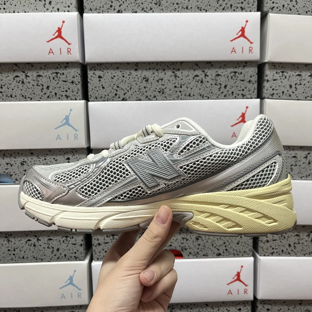 뉴발란스 [XY] 740v2 U740AR2 202065 New Balance 740v2 상세 이미지 3