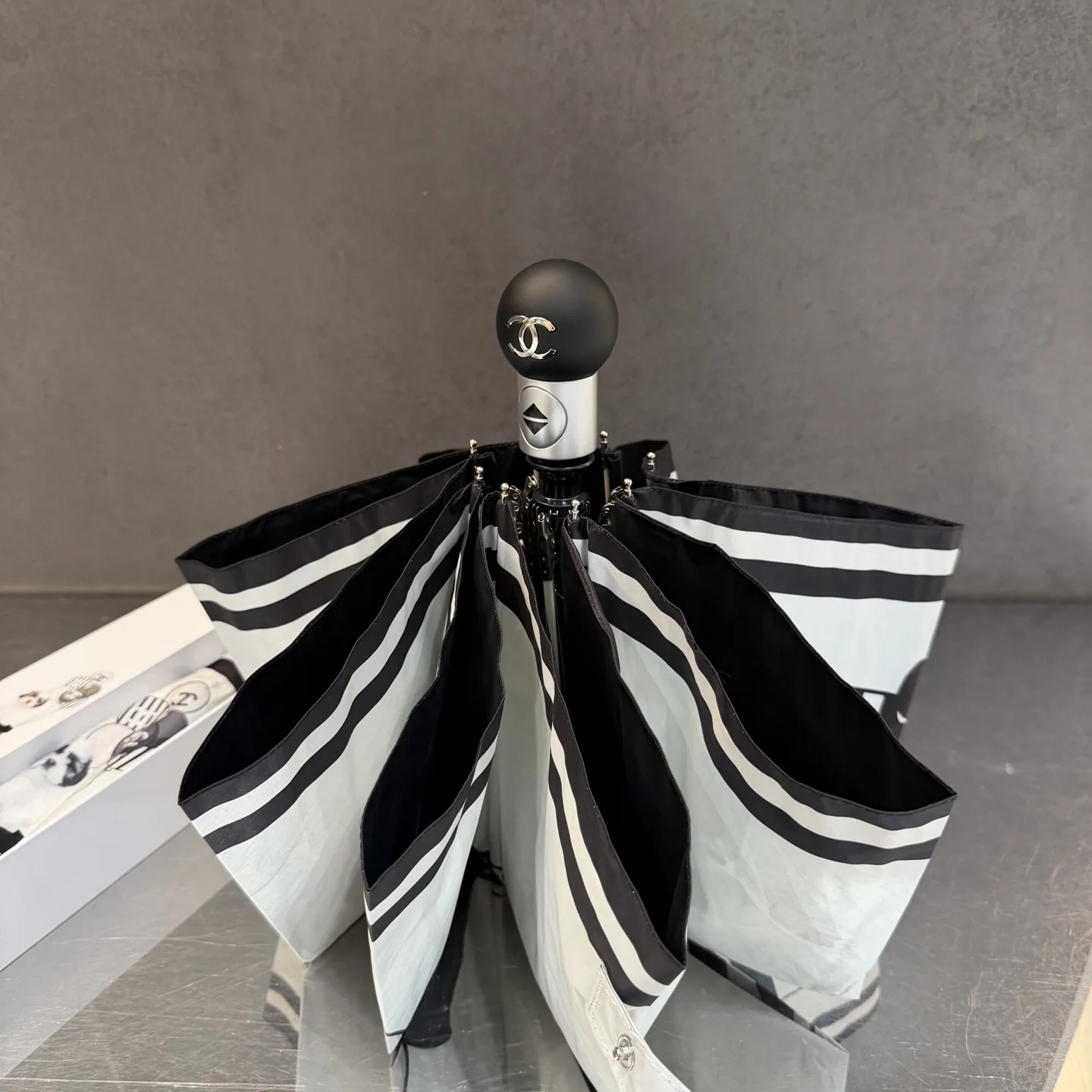 샤넬 우산 85365 Chanel Umbrella 상세 이미지 5
