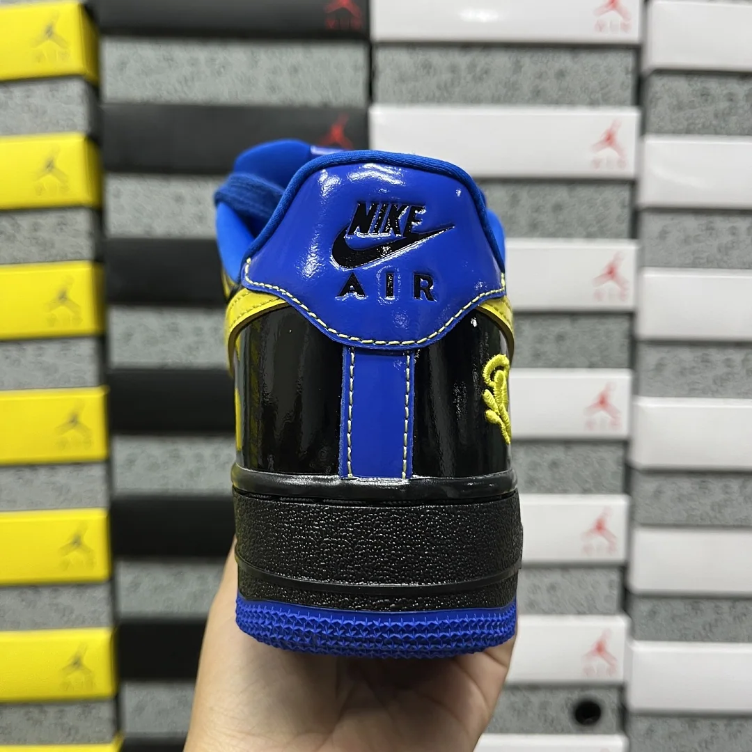 나이키 [S2] 에어 포스 1 로우 IQ1402-010 201672 Nike Air Force 1 Low Syna Central Cee 상세 이미지 9
